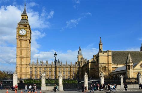 The name big ben is often used to describe the clock tower that is part of the palace of the clock tower is the focus of new year celebrations in the united kingdom, with radio and tv stations tuning. Photo: Big Ben - London - United Kingdom