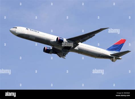 Boeing 767 400er Operated By Delta Airlines Climbing Out From Take Off