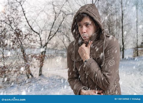 Freezing Cold On The Roof Of Garage At Moscow Stock Photo Cartoondealer Com