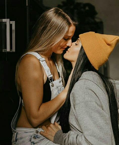 Pin By Odette On Lgbtq Girls In Love Cute Lesbian Couples Fashion