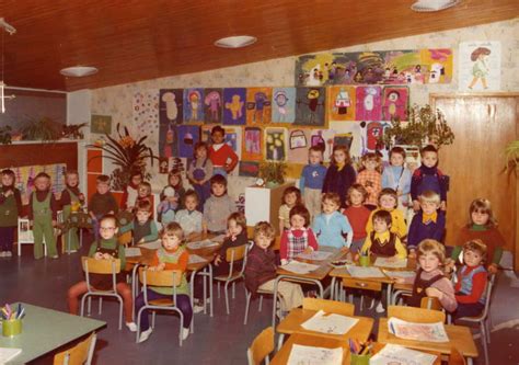 Photo de classe Cp de 1978 école De Filles Copains d avant