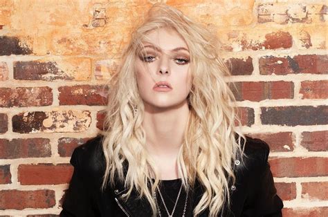 The Pretty Reckless Releases New Album Death By Rock And Roll