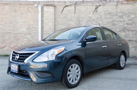 Premium Car Rental Chicago / Cheap Car Rental in Chicago: Compare Hertz