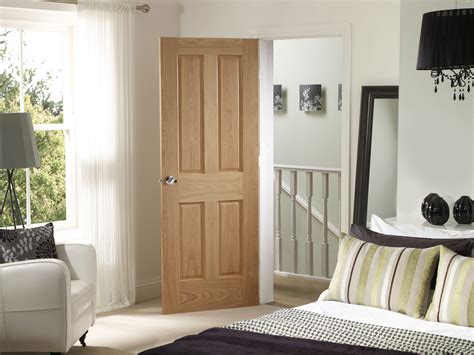 Timless Classic 4 Panel Oak Door Design Perfect For Contemporary And