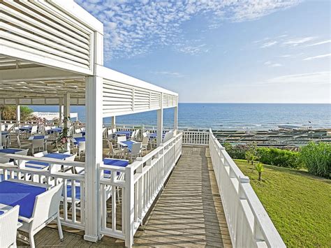 Can garden resort is located at uctepeler mah.tilkiler cad. Hotel Can Garden Resort in Side - Colakli bei alltours buchen