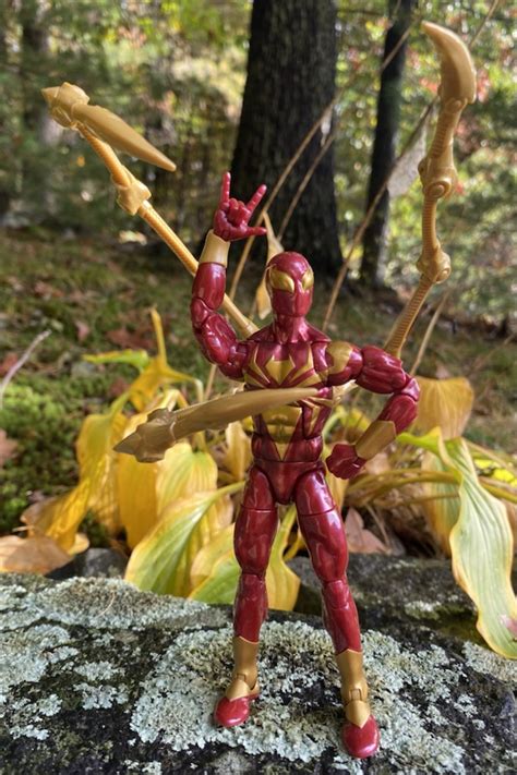 Review Marvel Legends Iron Spider Spider Man 6″ Figure Hasbro 2022