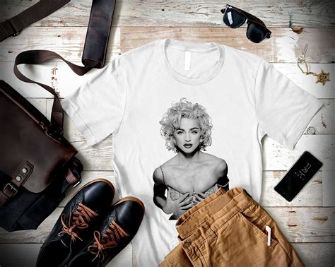 Madonna Sexy Shirt Singer Shirt Madonna Shirt Unisex Etsy