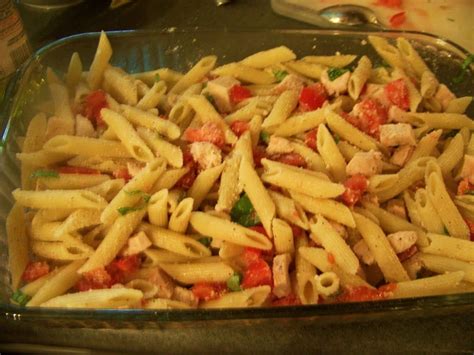 Chicken Penne Pasta With Basil And Tomatoes Gf Sf Meal Planning Mommies