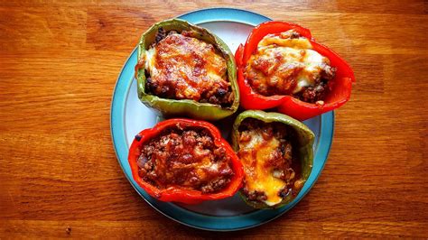 easy and low calorie stuffed bell pepper meal prep video recipe healthy meal prep stuffed