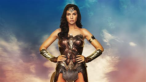Wonder Woman Figurine Wonder Woman Jl Bandai Wonder Woman Is Back To Save Humanity In A New