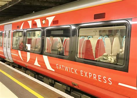 Review Gatwick Express 2017