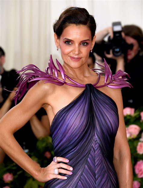 Sexy Katie Holmes Hot Bikini Pictures Are Too Much For You To Handle
