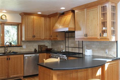 Kitchen paint colors with oak cabinets ideas. Light Wood Kitchen Cabinets With Black Countertops ...