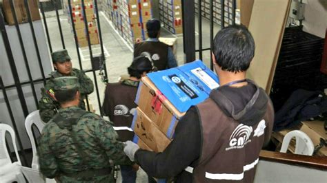 Lenín moreno es el virtual presidente de la república de ecuador tras vencer en las últimas elecciones a su opositor guillermo lasso, según los últimos reportes oficiales. Resultados Elecciones 2018 Ecuador Reconteo de Votos CREO ...