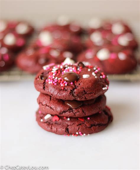 Red Velvet Chocolate Chip Cookies Chez Cateylou