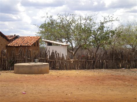 Estes rios são caracterizados pela irregularidade, pois são afetados pelos longos períodos de. Univates no Projeto Rondon 2013 - Operação Canudos: Mais ...