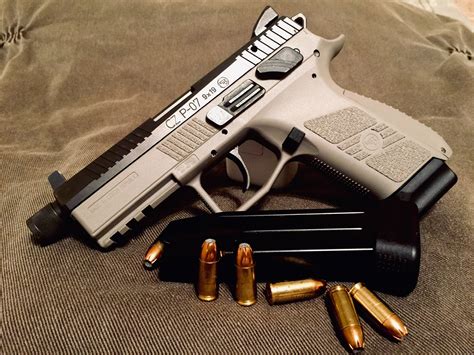 The 9mm Pistol Photo Thread