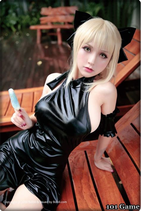 Anime Saber Cosplay 101 Cosplay And Art