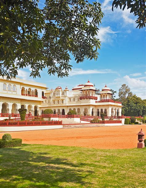 Taj Rambagh Palace Jaipur India Luxury Hotel Review By Travelplusstyle In 2020 City Hotel