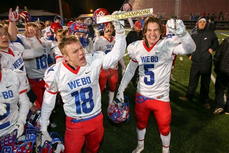 Indiana High School Football Western Boone Beats Scecina In Regional