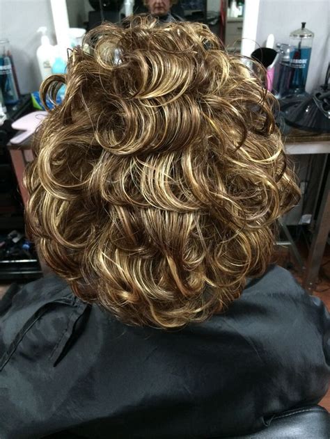 Pin By Tracie On Curls 1 Frosted Hair Teased Hair Bouffant Hair