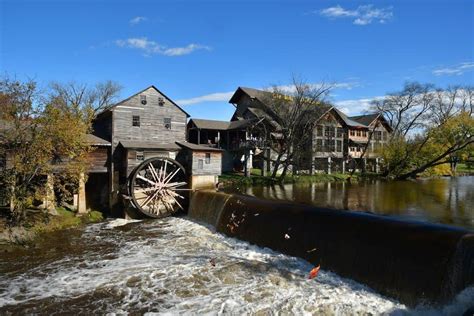 Top 3 Reasons Why You Need To Visit The Old Mill In Pigeon Forge