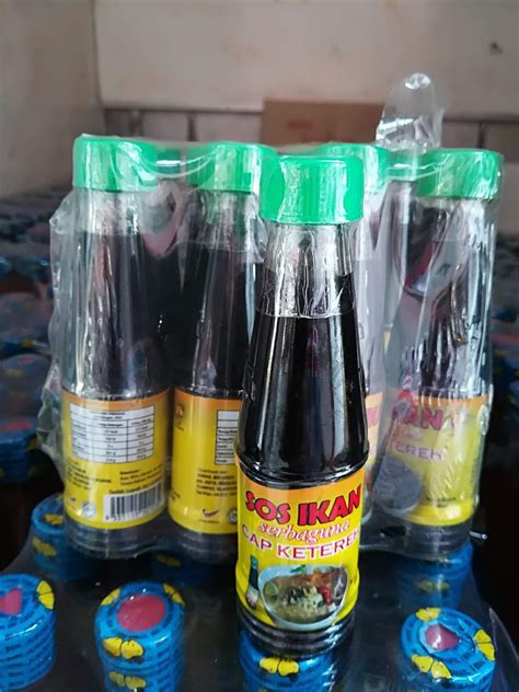 Sos ikan adalah cecair berwarna kuning gelap yang diekstrak daripada pemeraman ikan dengan garam laut. www.penbiru.com: BMF : SOS IKAN KELUARAN BUMIPUTERA