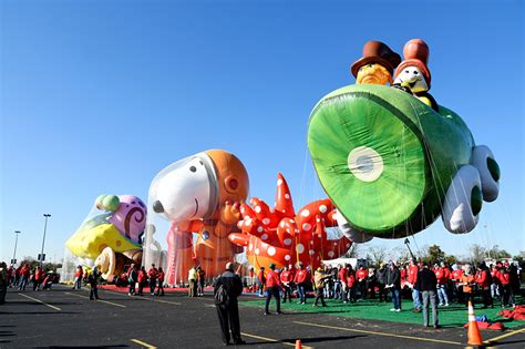 Bad Weather May Ground Iconic Balloons For Thanksgiving Parade