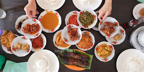 The cheapest way to get from padang besar to bangkok costs only ฿750, and the quickest way takes just 5 hours. Famous Nasi Padang in Batam Indonesia. Rumah Makan Pangek ...