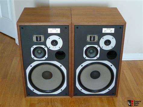 Legendary Pioneer Hpm 100 Speakers For Sale Photo 541255 Canuck Audio Mart