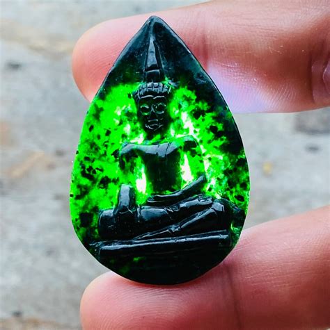 2525 Carats Jadeite Noir Jade Impérial Translucide Noir Etsy France