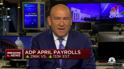 Private Payrolls Surged By 296000 In April Much Higher Than Expected Adp Says Wallst