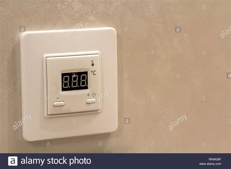 View our portfolio of cryptocurrency blockchain logos. Free download Thermostat Icon On Money And Cryptocurrency ...