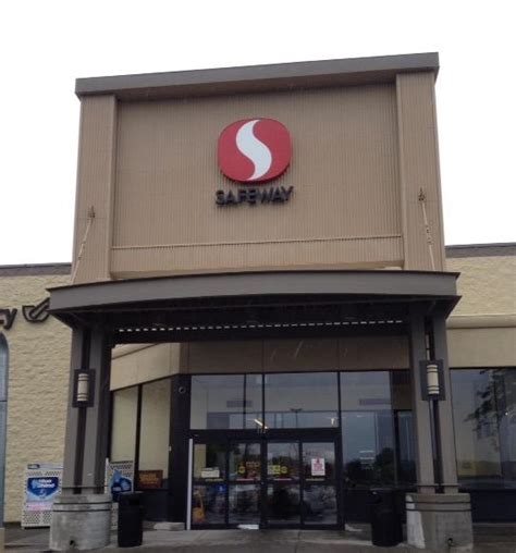 Offered at numerous foodtown locations, our pickup experience the simplicity of online grocery shopping by locating your nearest foodtown on the go participant. Grocery Store Near Me - Grocery Delivery Or Pickup ...