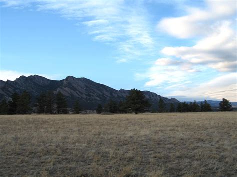 Flatirons Vista Trail A Scenic Nature Walk Near Boulder