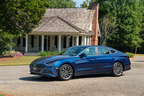 Our comprehensive coverage delivers all you need to know to make an informed car buying decision. 2020 Hyundai Sonata Sport - Albumccars - Cars Images ...