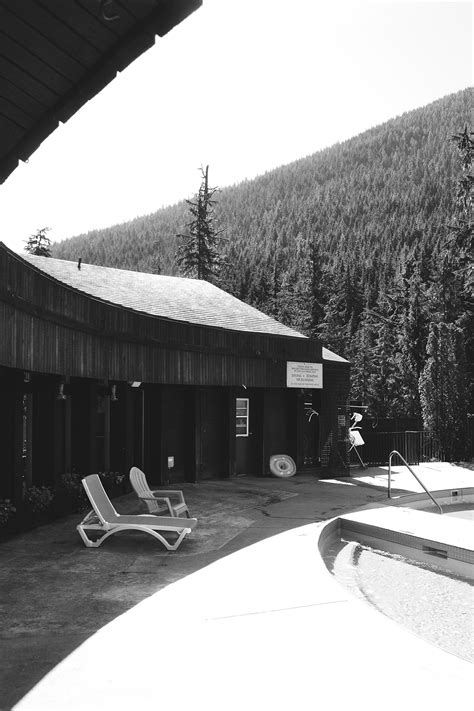 Nakusp Hot Springs 1974 West Coast Modern League