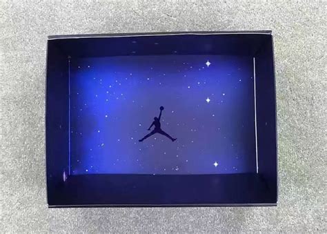 The air jordan 11 space jam has released twice since it first appeared on the feet of michael jordan in the 1995 nba playoffs. Looney Tunes Air Jordan 11 Space Jam 2016 Box Packaging ...