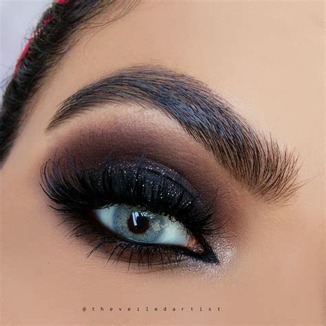 Smokey Eyes Tutorial With Pictures