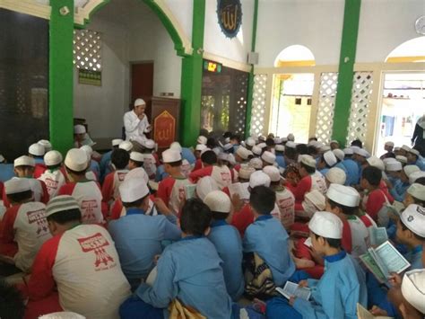 Shalat Dhuha Dan Yasinan Sd Islam Anugerah Insani Sekolah Islam