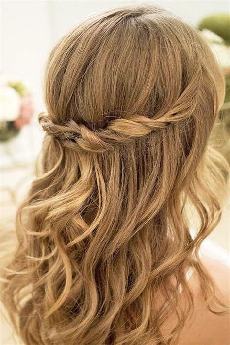The best wedding guest hairstyles. 15 Photos Long Hairstyles Wedding Guest