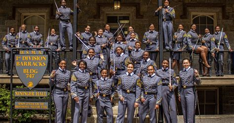 Record Number Of Black Women To Graduate West Point Military Academy Huffpost Uk Black Voices