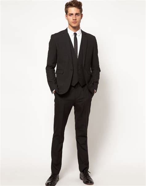 20 Best Black Suit For Men