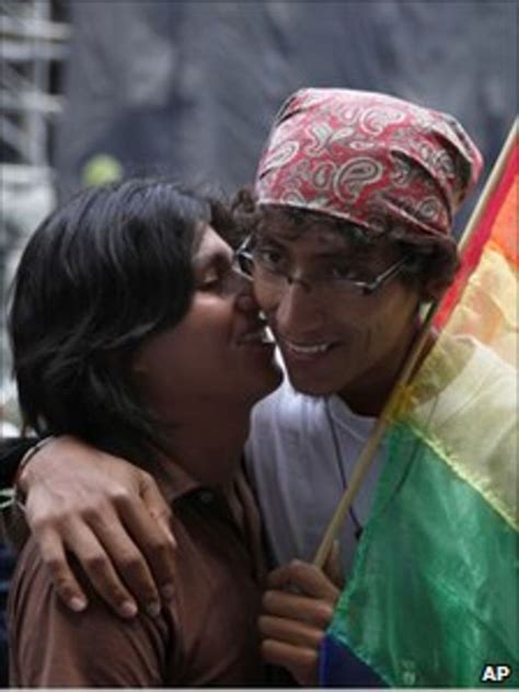 Supreme Court Rules Gay Weddings Valid In All Mexico Bbc News