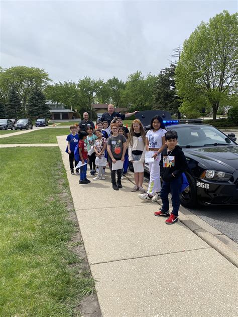 Cassidy Costello on Twitter: "Had a blast at explore more with the Elk