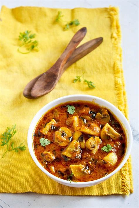 methi mushroom | Veg recipes, Indian food recipes, Cooking curry