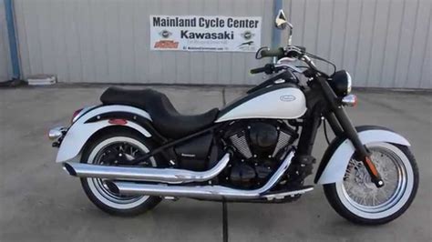 It has a powerful 903cc. SALE $6,999: 2015 Kawasaki Vulcan 900 Classic Overview and ...