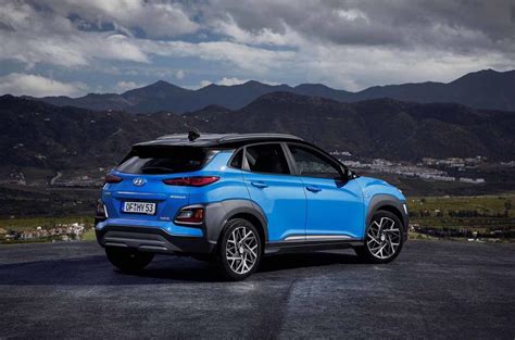 New Hyundai Kona Hybrid revealed as 70mpg small SUV | Autocar