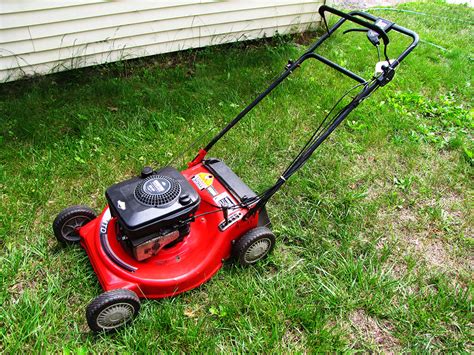Our repair experts are some of the best riding lawn mower and riding tractor repair service technicians in the business. My Lawn Mower Repair Thread (56k warning) - Page 43