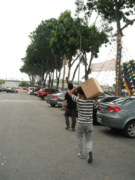 Ganti lampu belajar lama anda dengan lampu led strip, memiliki kualitas led yang sangat terang. Kedai lampu glemer & murah di Puchong (House of Lights ...